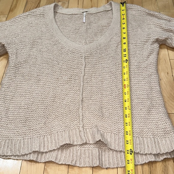 Free People Cozy Cat Pullover V-Neck Knit - Picture 5 of 8